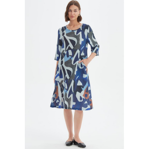 Curve Seam Print Dress