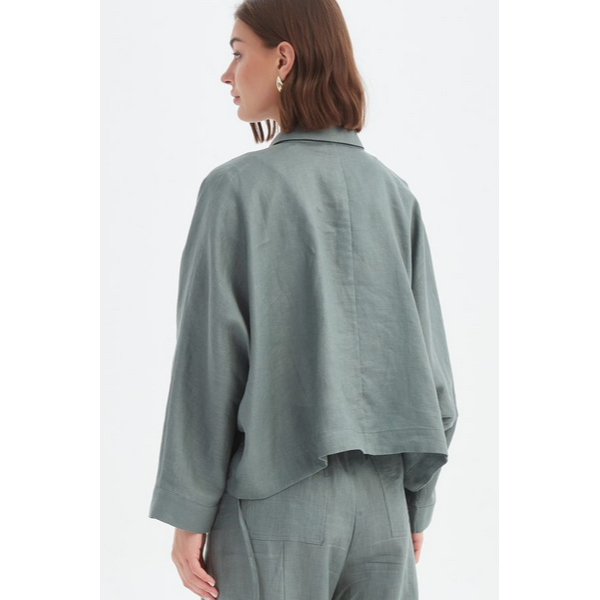 Wide Crop Overshirt